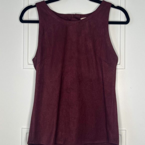 Burgundy Back Zip Tank - Picture 4 of 4